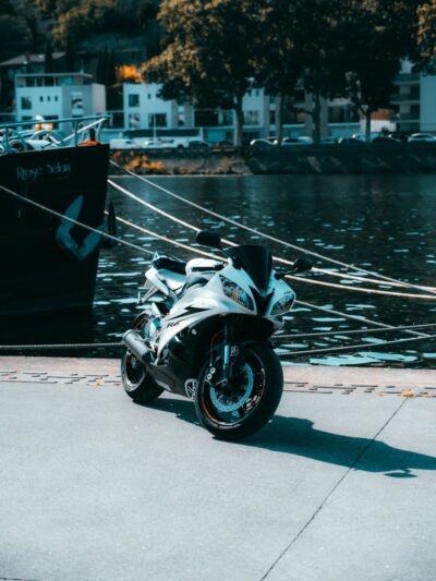 Motos - scooters