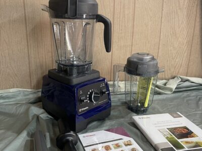 Vitamix Pro Series 750 64 oz mit 32 oz Trockenbehälter
